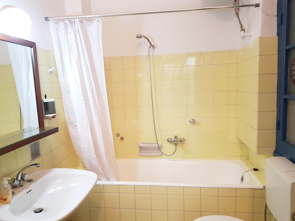 Errathens Aegean Apartment - Athens Center, 5 Bd, 2 Bath Zewnętrze zdjęcie