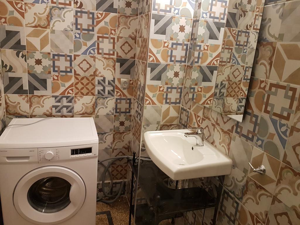 Errathens Aegean Apartment - Athens Center, 5 Bd, 2 Bath Zewnętrze zdjęcie